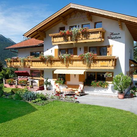Gaestehaus Wanker Ehrwald Bagian luar foto