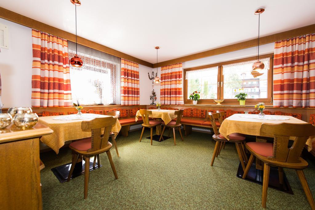 Gaestehaus Wanker Ehrwald Bagian luar foto